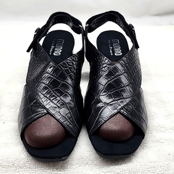 MUNRO LAINE CRISS CROSS SLINGBACK HEELED SANDALS BLACK LEATHER NWOB 10N - Picture 3 of 16